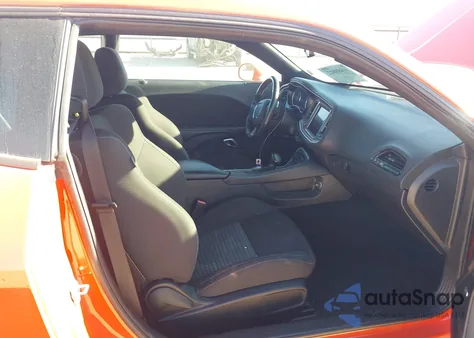 2022 Dodge Challenger Gt z USA, uszkodzony, nr VIN 2C3CDZJG6NH263375